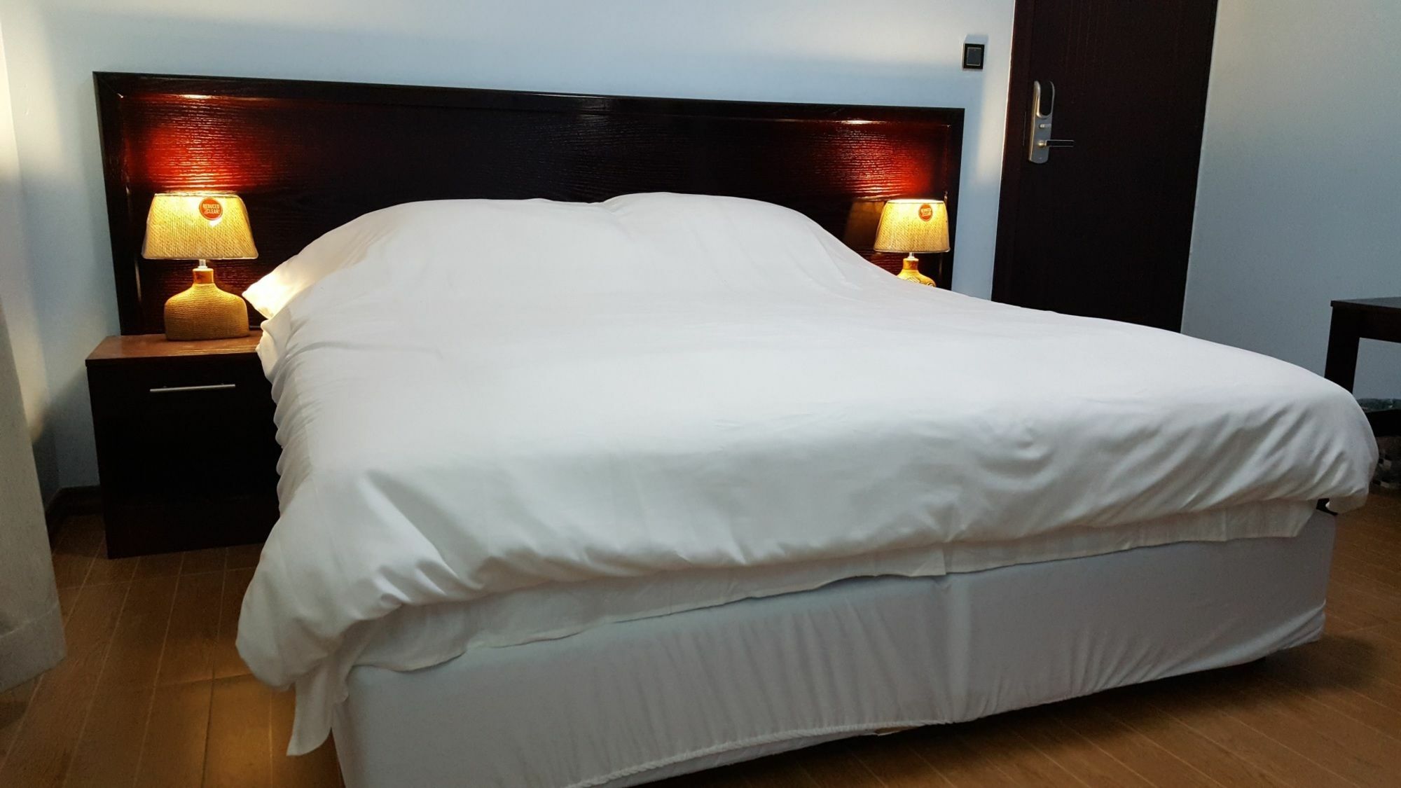 White City Inn 가보로네 외부 사진